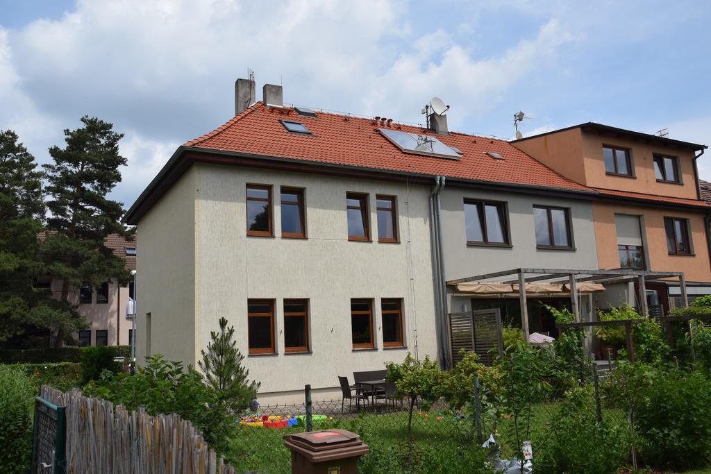 Classical House In Prague 6 Exterior photo